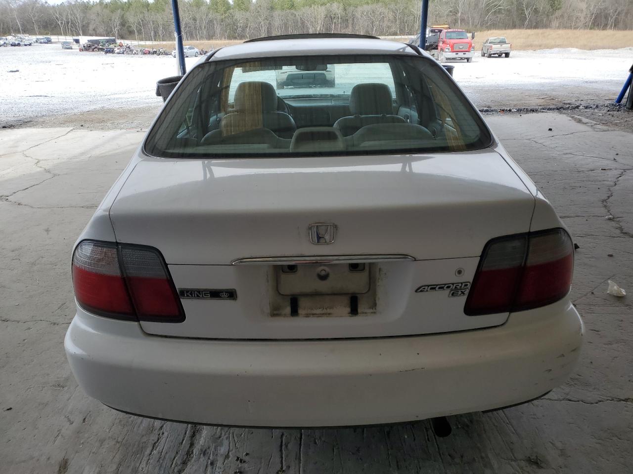 Photo 5 VIN: 1HGCD5661VA007097 - HONDA ACCORD 