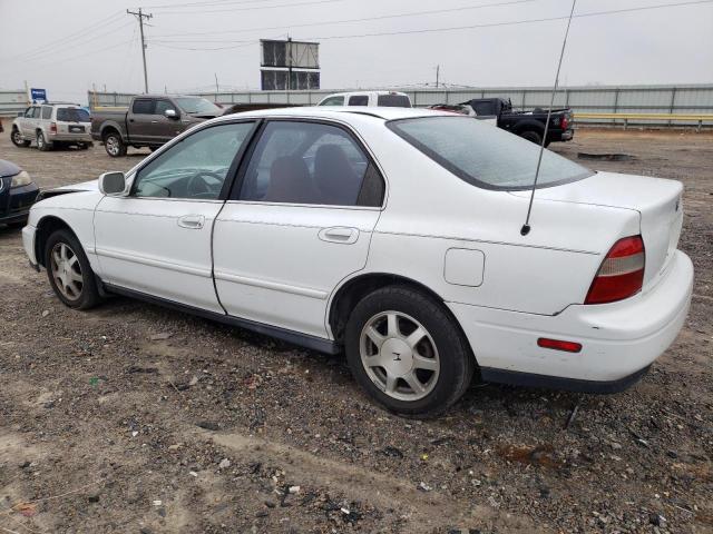 Photo 1 VIN: 1HGCD5667RA176160 - HONDA ACCORD 