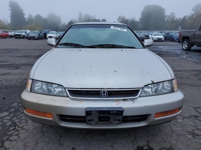 Photo 4 VIN: 1HGCD5667TA197002 - HONDA ACCORD EX 