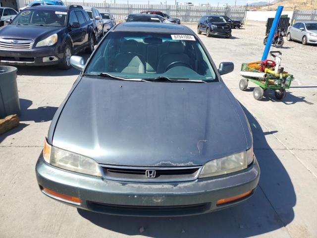 Photo 4 VIN: 1HGCD5668VA113997 - HONDA ACCORD EX 