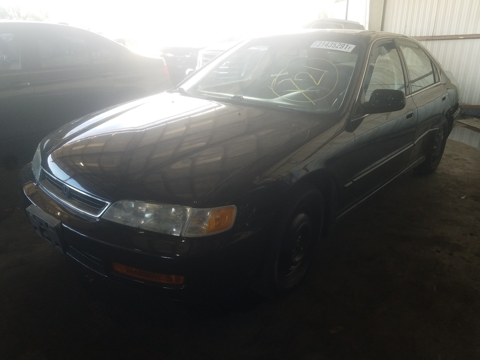 Photo 1 VIN: 1HGCD566XTA186995 - HONDA ACCORD EX 