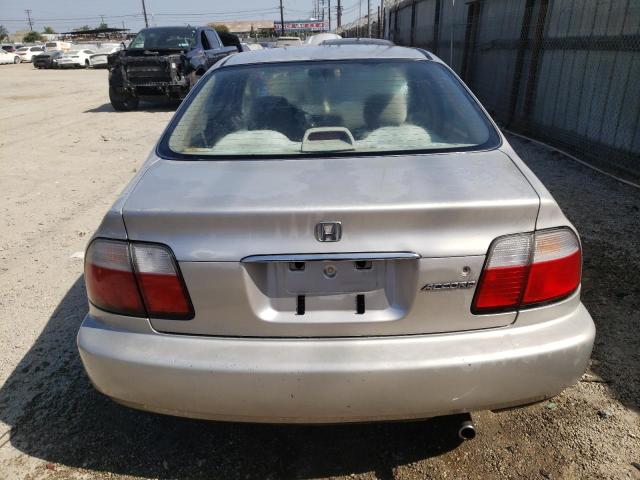 Photo 5 VIN: 1HGCD5681VA151461 - HONDA ACCORD VAL 