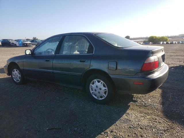 Photo 1 VIN: 1HGCD5687VA151805 - HONDA ACCORD 