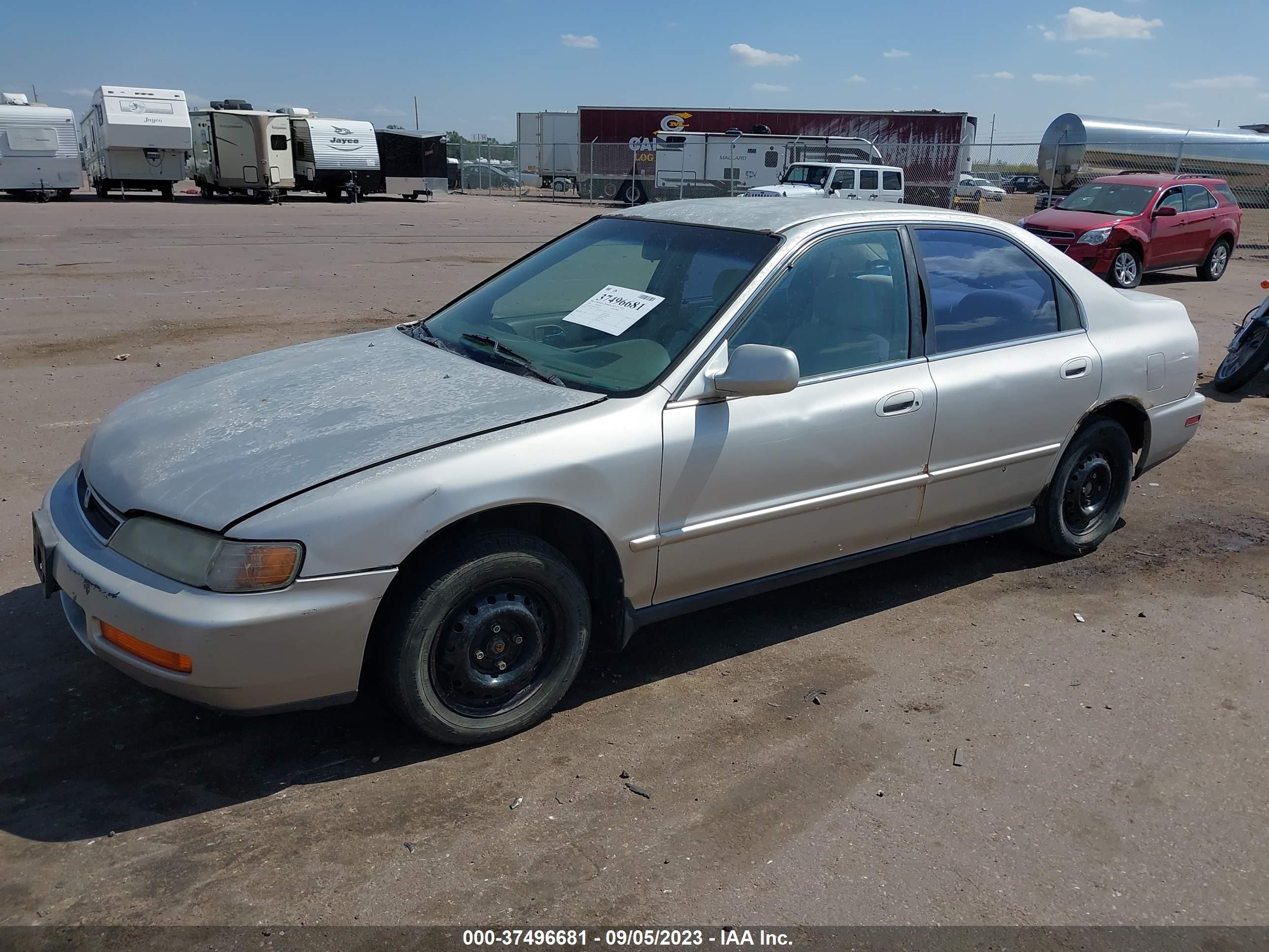 Photo 1 VIN: 1HGCD5689TA115787 - HONDA ACCORD 