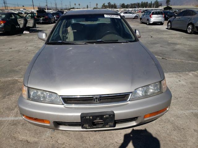 Photo 4 VIN: 1HGCD5691TA249900 - HONDA ACCORD VAL 