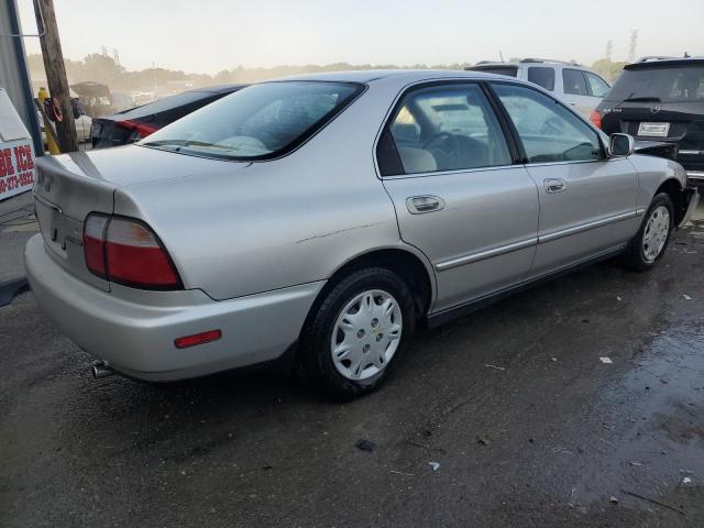 Photo 2 VIN: 1HGCD5699TA229491 - HONDA ACCORD 