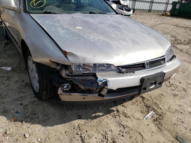 Photo 8 VIN: 1HGCD7231VA003591 - HONDA ACCORD LX 