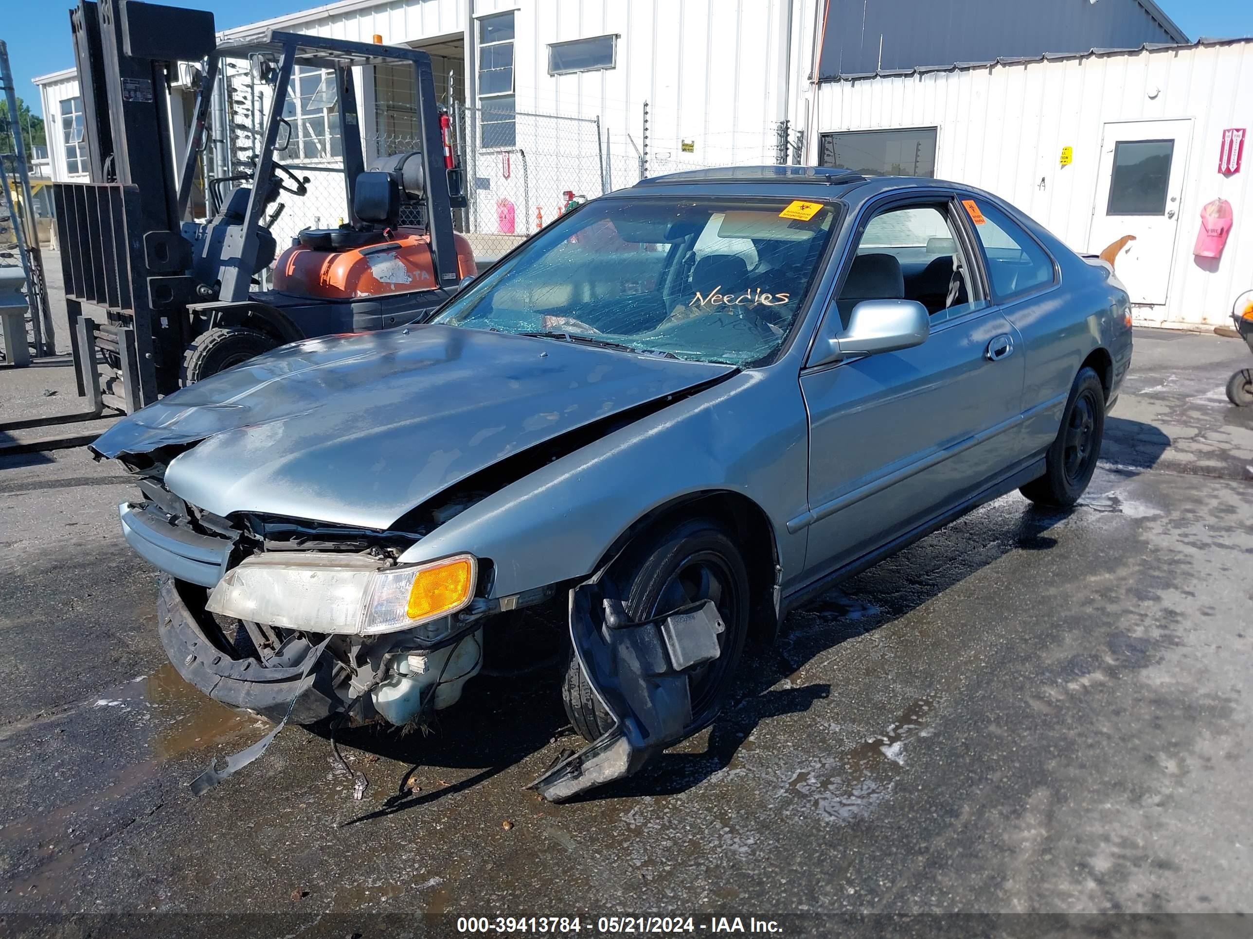 Photo 1 VIN: 1HGCD7256RA041311 - HONDA ACCORD 