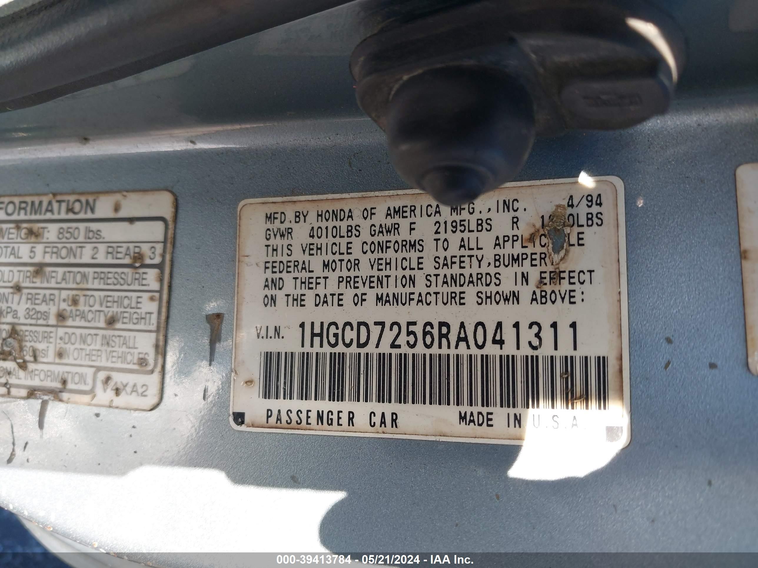 Photo 8 VIN: 1HGCD7256RA041311 - HONDA ACCORD 