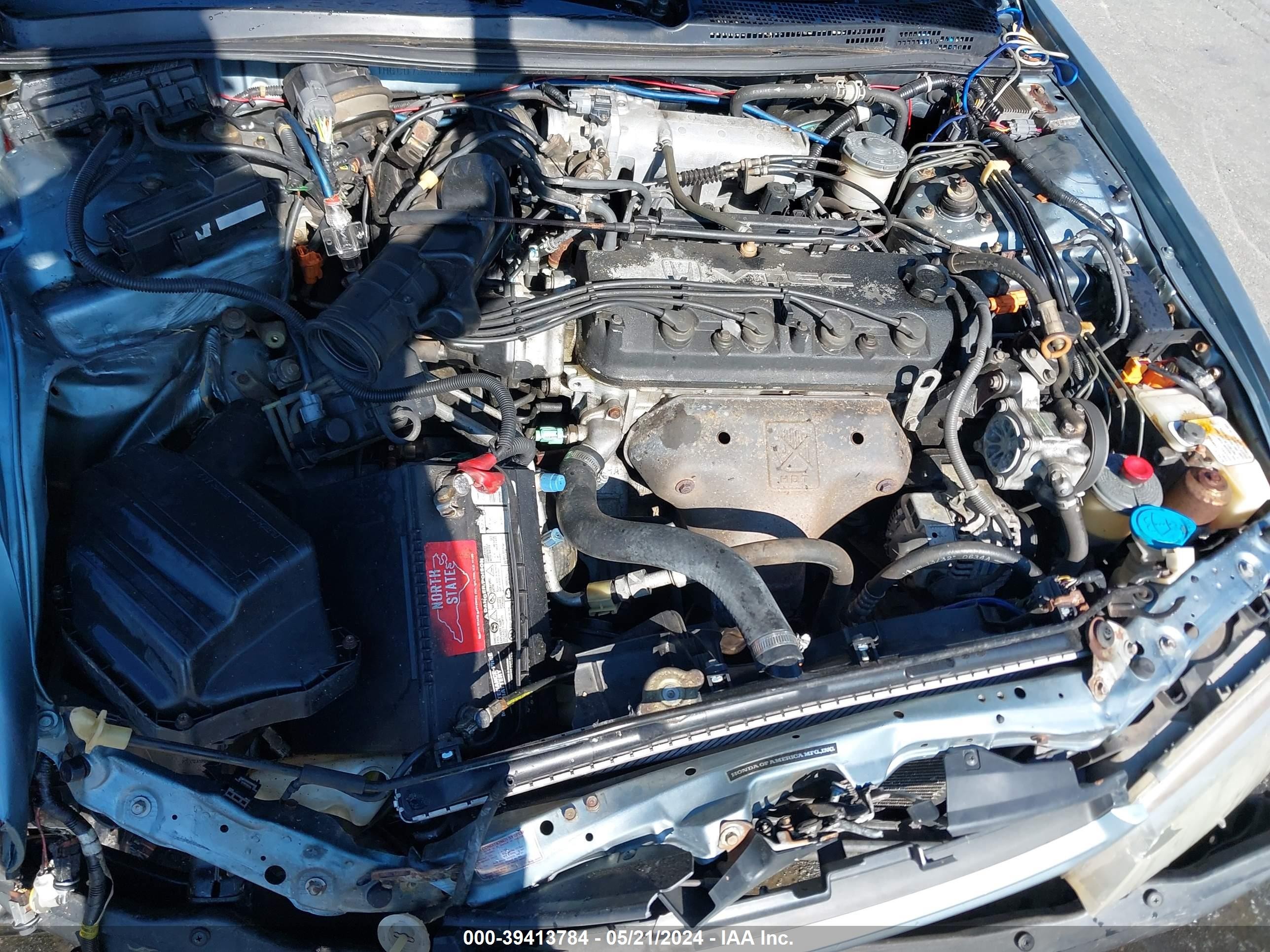 Photo 9 VIN: 1HGCD7256RA041311 - HONDA ACCORD 