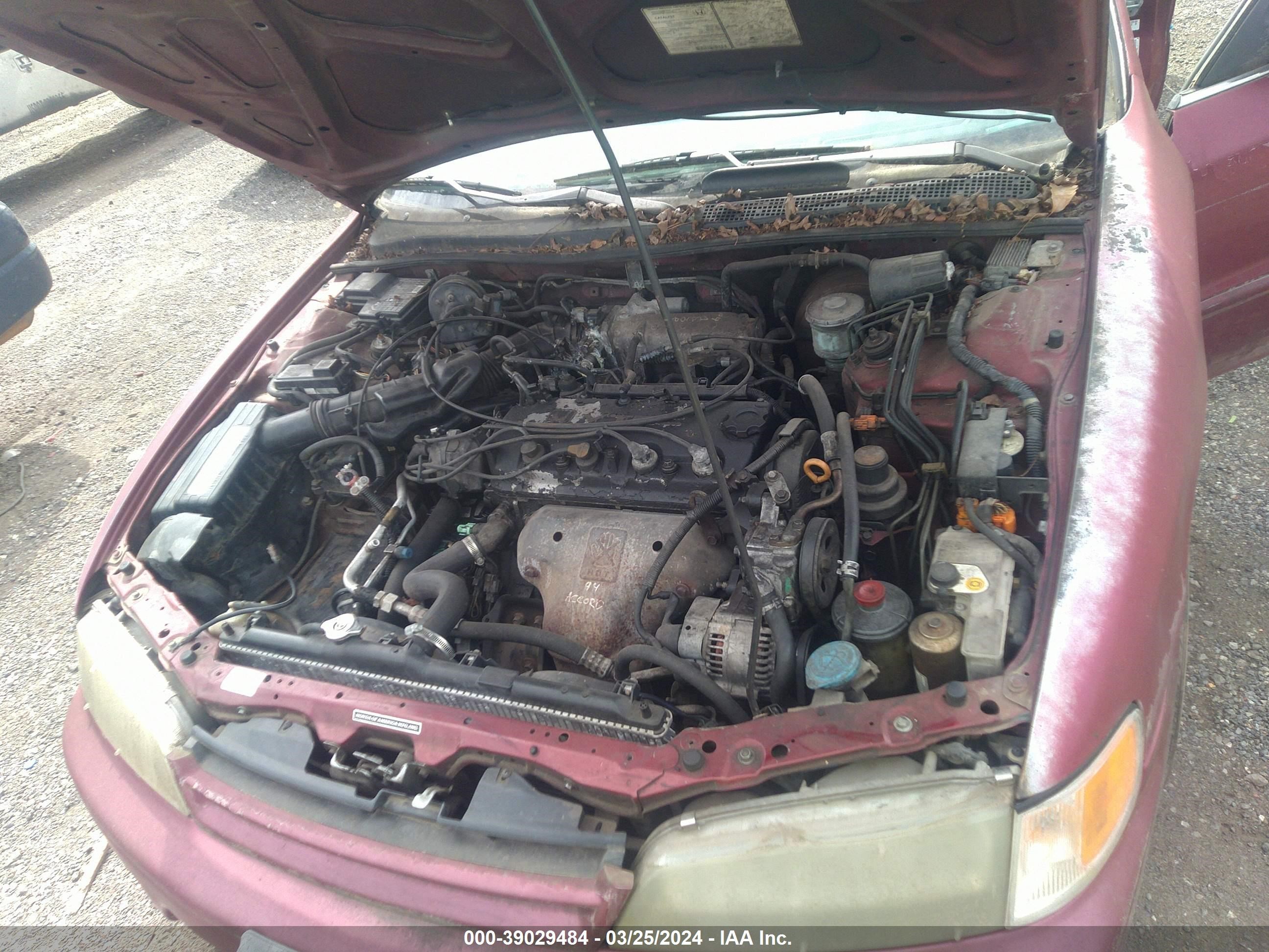 Photo 9 VIN: 1HGCD7265SA044361 - HONDA ACCORD 