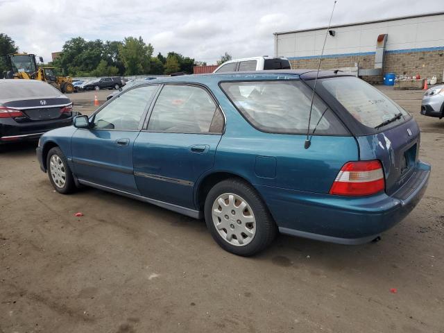 Photo 1 VIN: 1HGCE1720SA003247 - HONDA ACCORD LX 