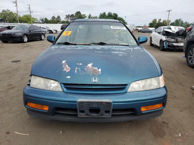 Photo 4 VIN: 1HGCE1720SA003247 - HONDA ACCORD LX 