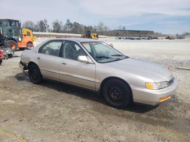 Photo 3 VIN: 1HGCE6643TA016169 - HONDA ACCORD 