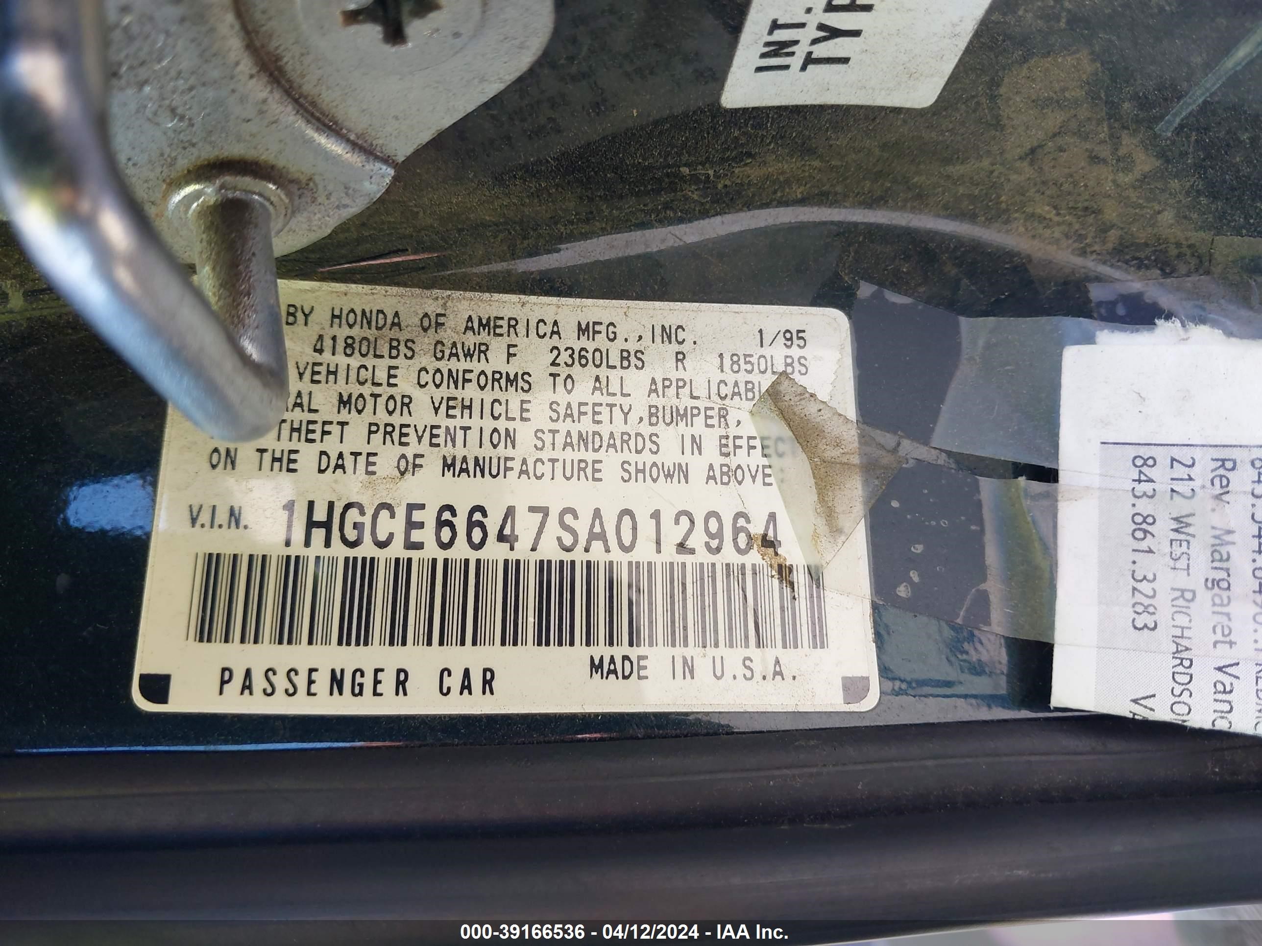 Photo 8 VIN: 1HGCE6647SA012964 - HONDA ACCORD 