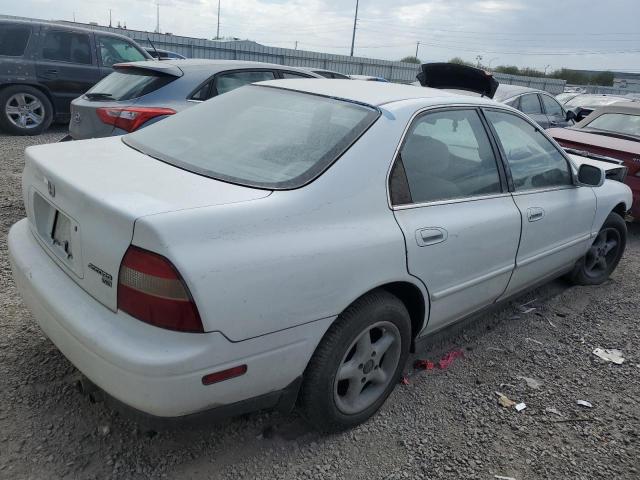 Photo 2 VIN: 1HGCE6666SA005991 - HONDA ACCORD EX 