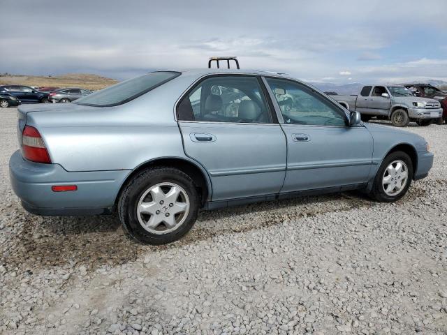 Photo 2 VIN: 1HGCE6667SA001299 - HONDA ACCORD EX 