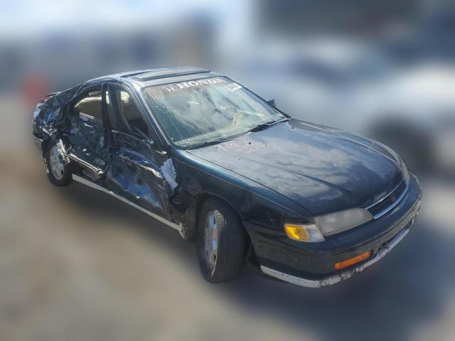 Photo 3 VIN: 1HGCE6669SA034028 - HONDA ACCORD 