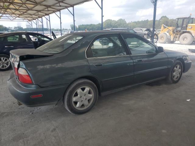 Photo 2 VIN: 1HGCE6672TA022670 - HONDA ACCORD EX 