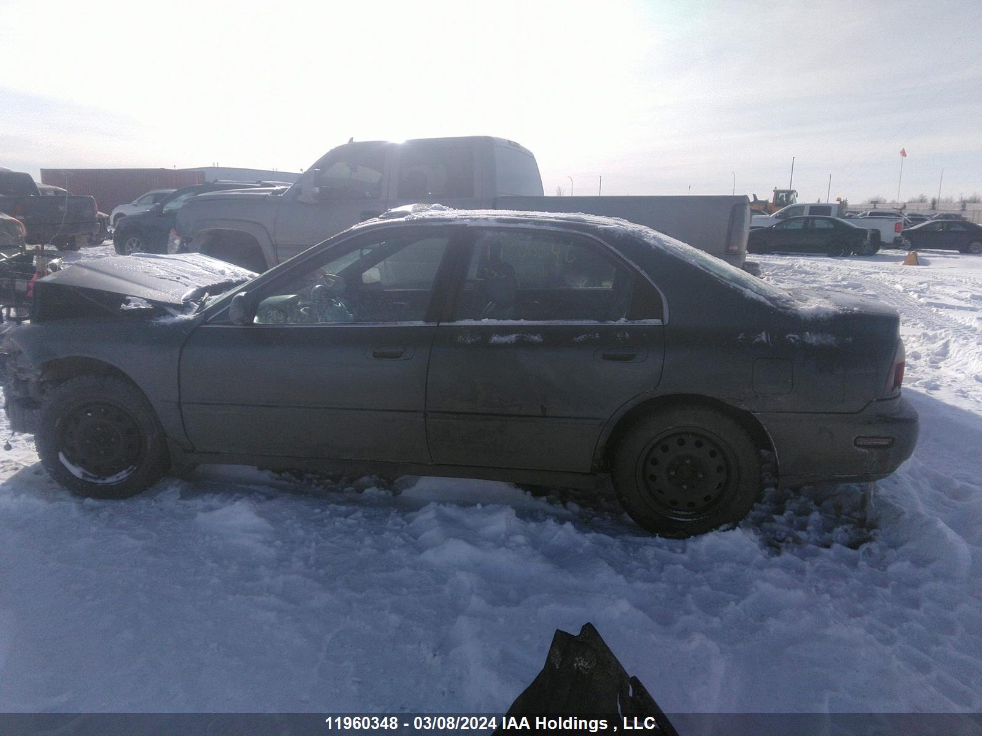 Photo 13 VIN: 1HGCE6675VA800947 - HONDA ACCORD 