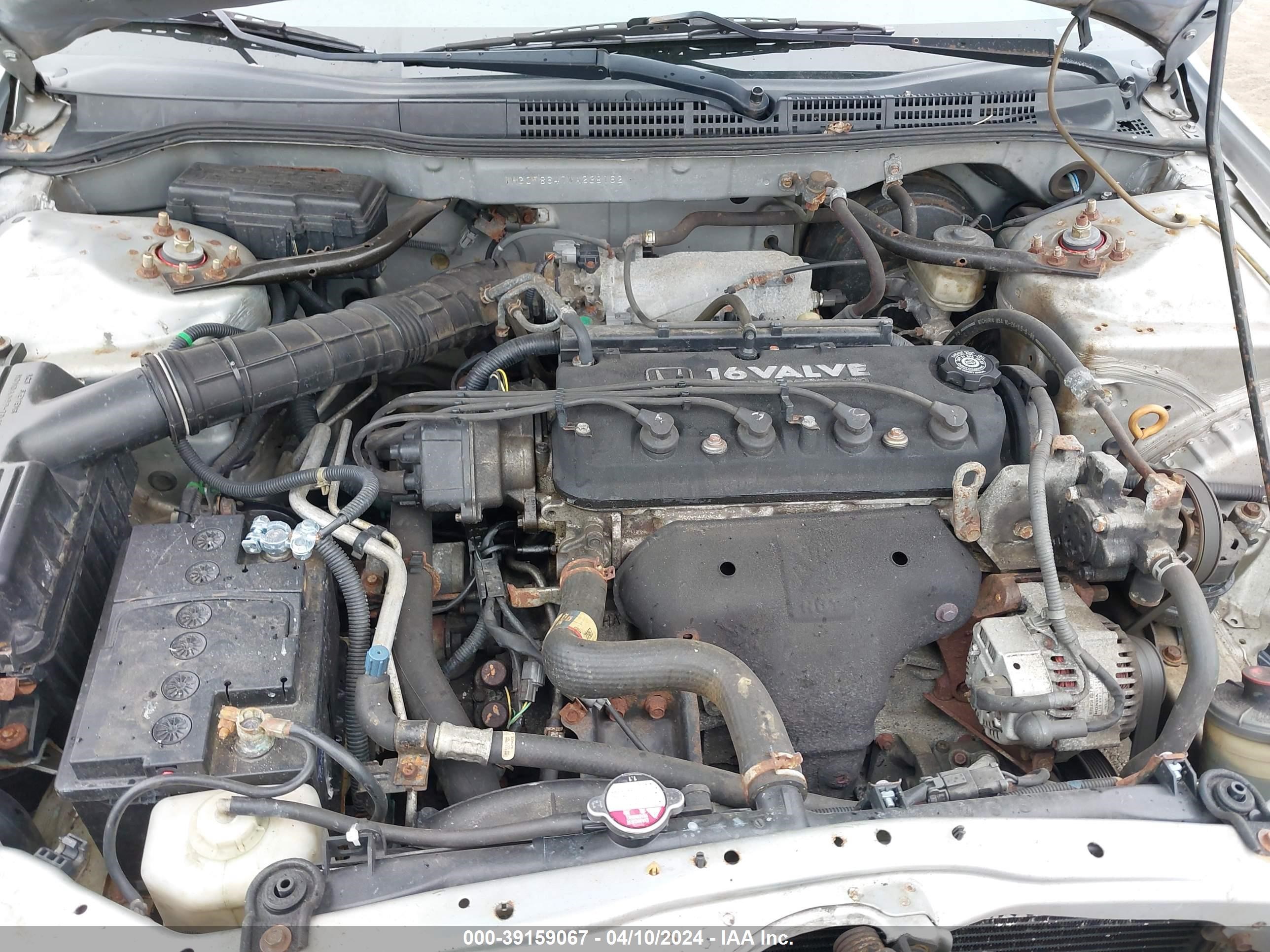 Photo 9 VIN: 1HGCF8647WA238162 - HONDA ACCORD 