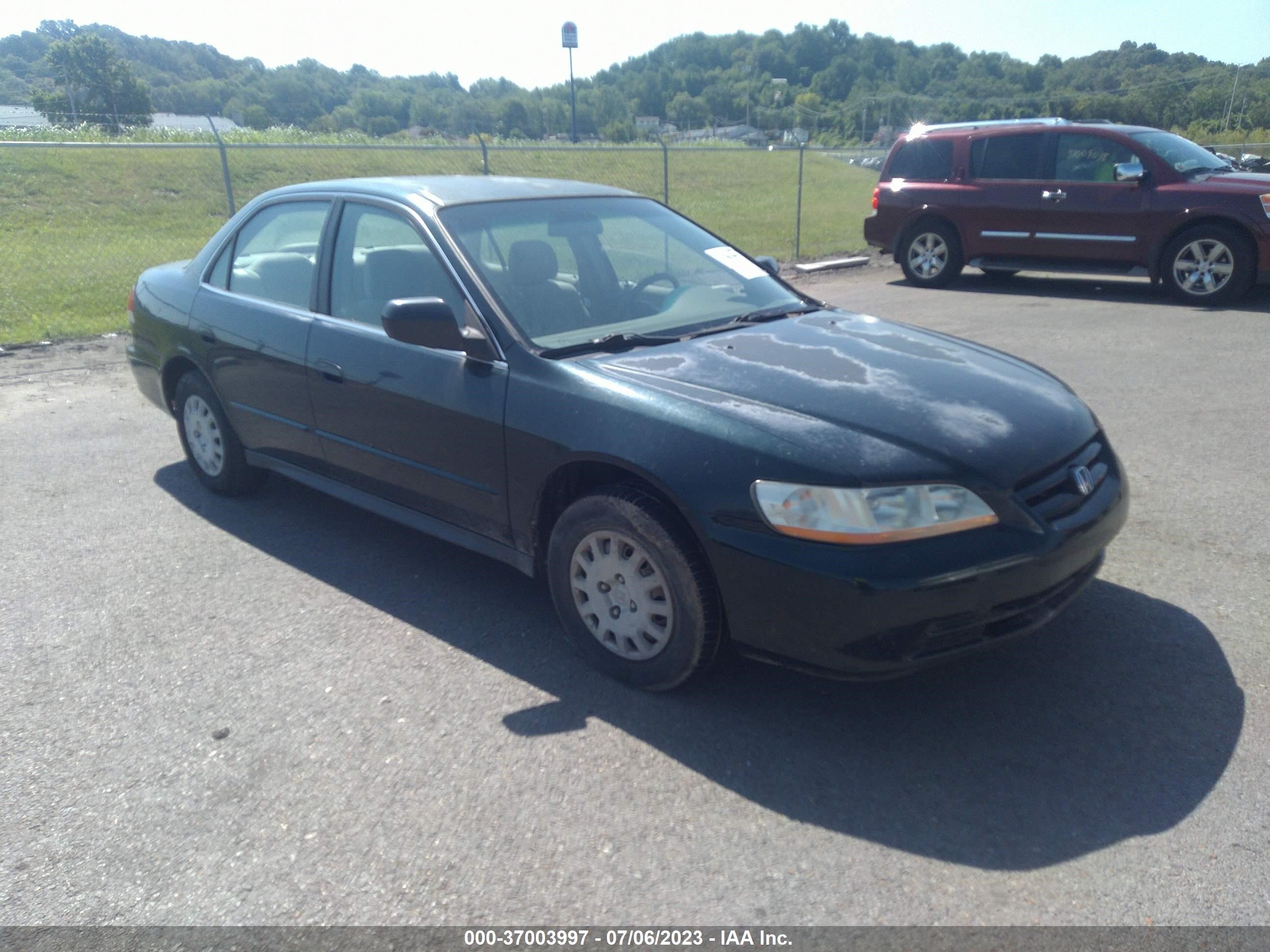 Photo 0 VIN: 1HGCF86611A132932 - HONDA ACCORD 