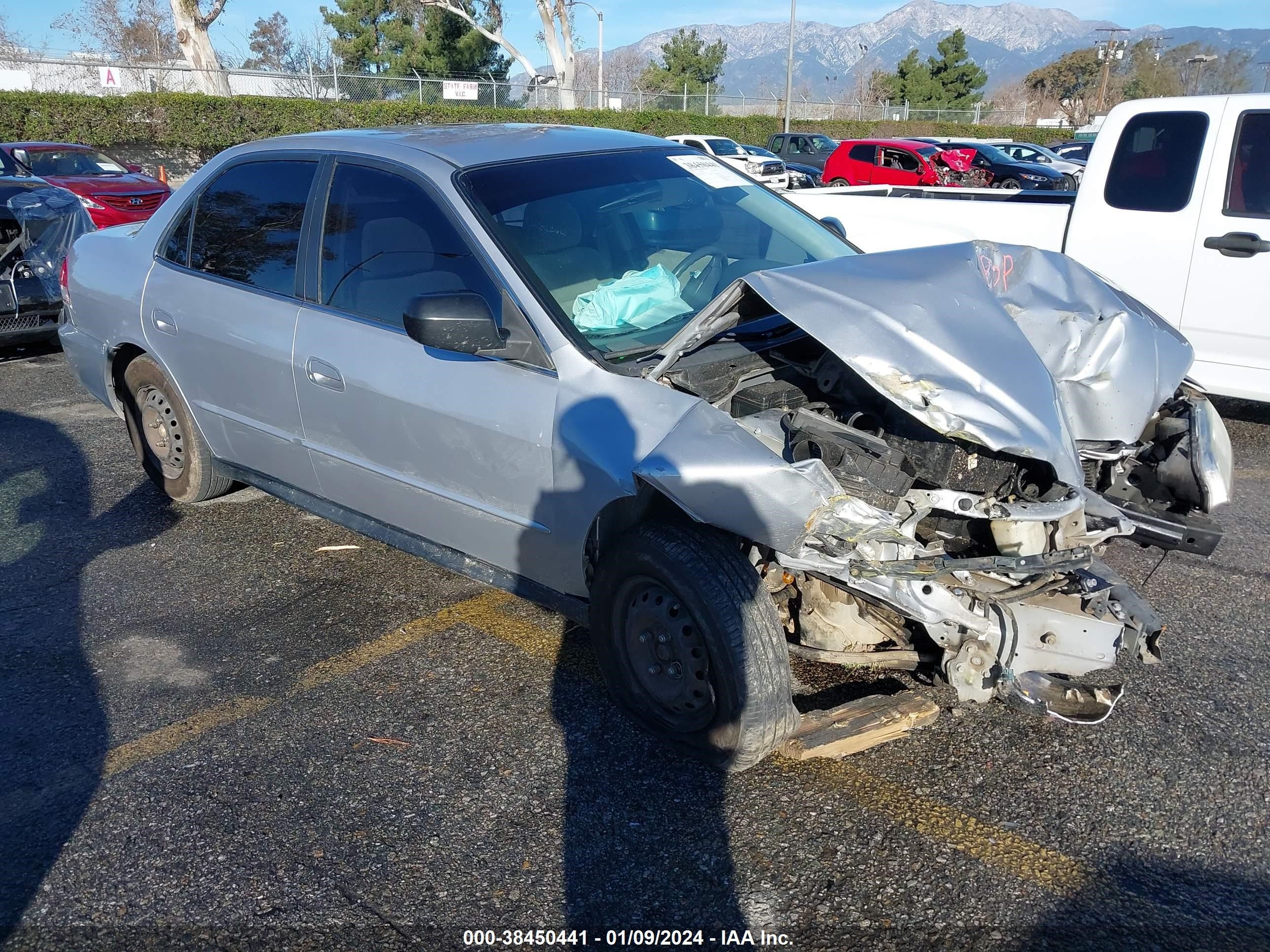 Photo 0 VIN: 1HGCF86612A023551 - HONDA ACCORD 