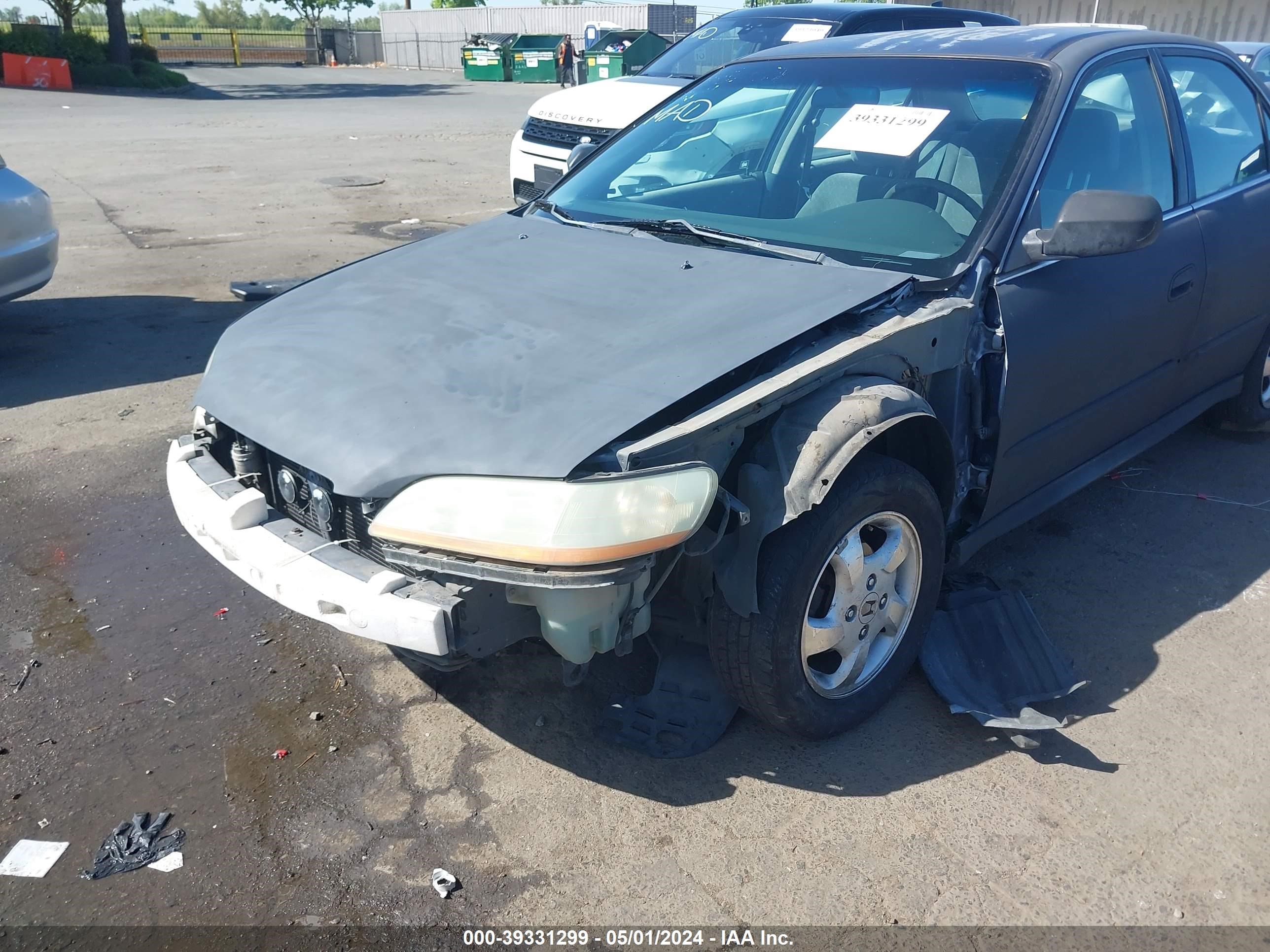 Photo 5 VIN: 1HGCF86612A133645 - HONDA ACCORD 