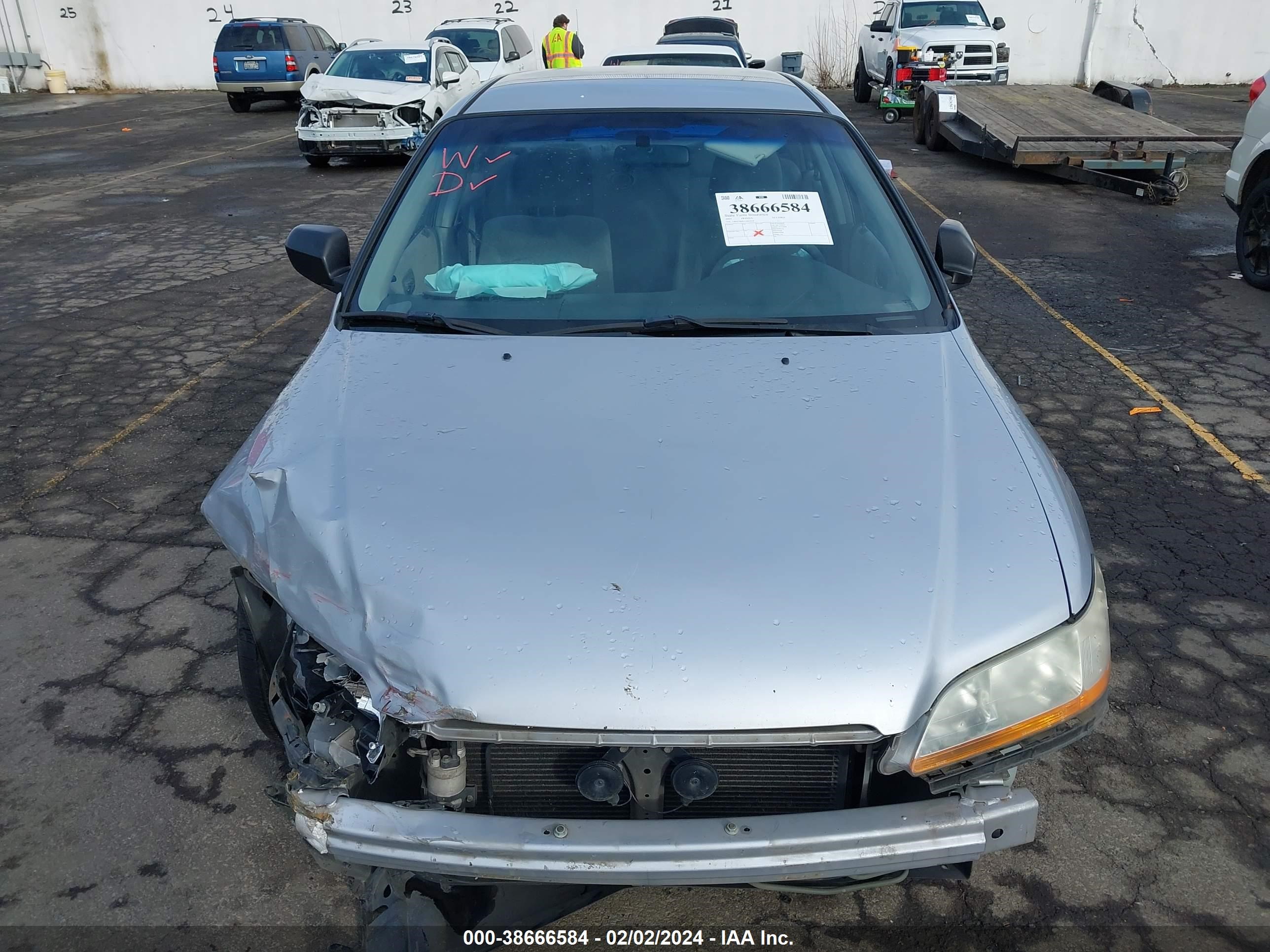 Photo 12 VIN: 1HGCF86631A062558 - HONDA ACCORD 