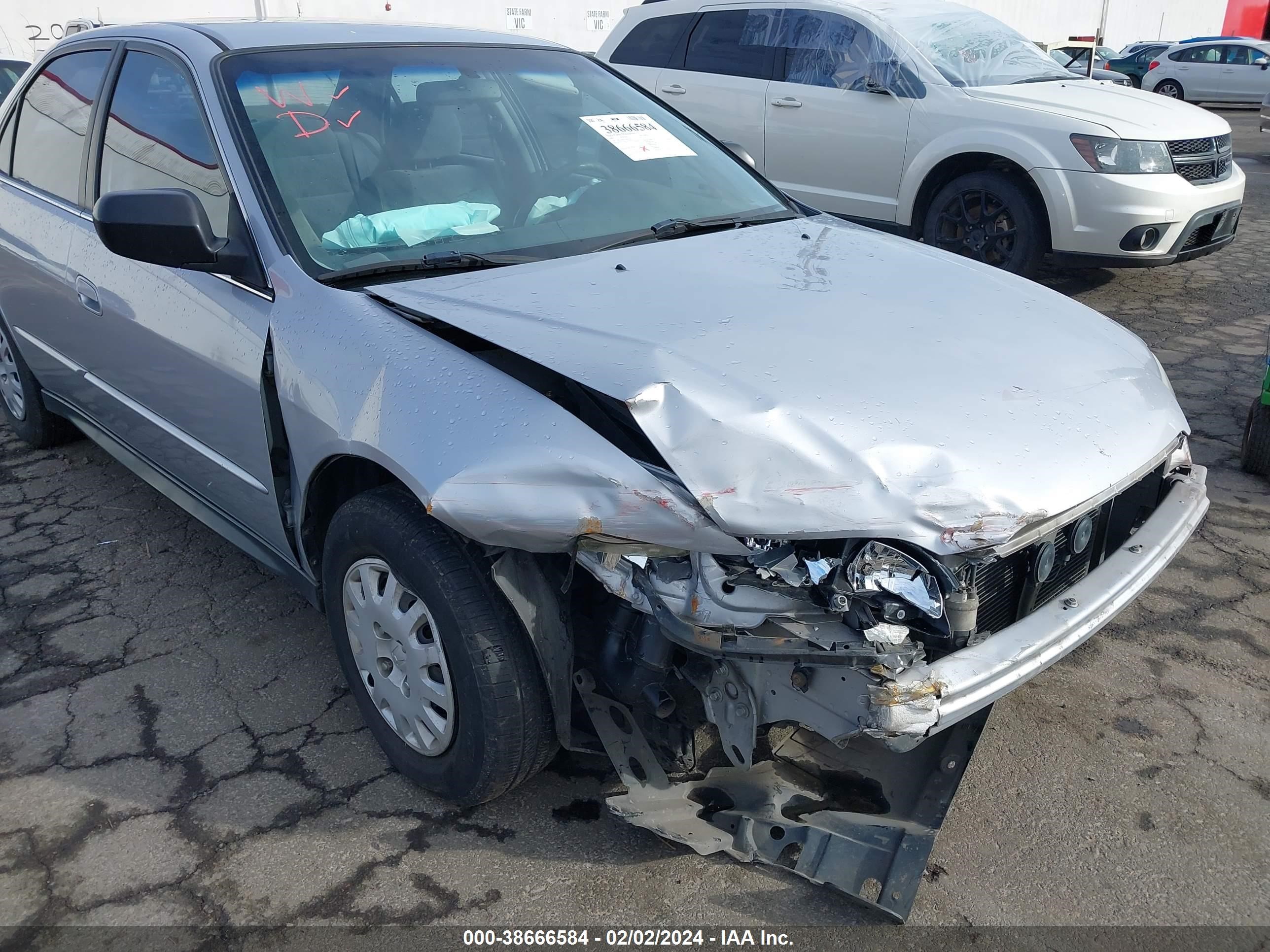 Photo 5 VIN: 1HGCF86631A062558 - HONDA ACCORD 