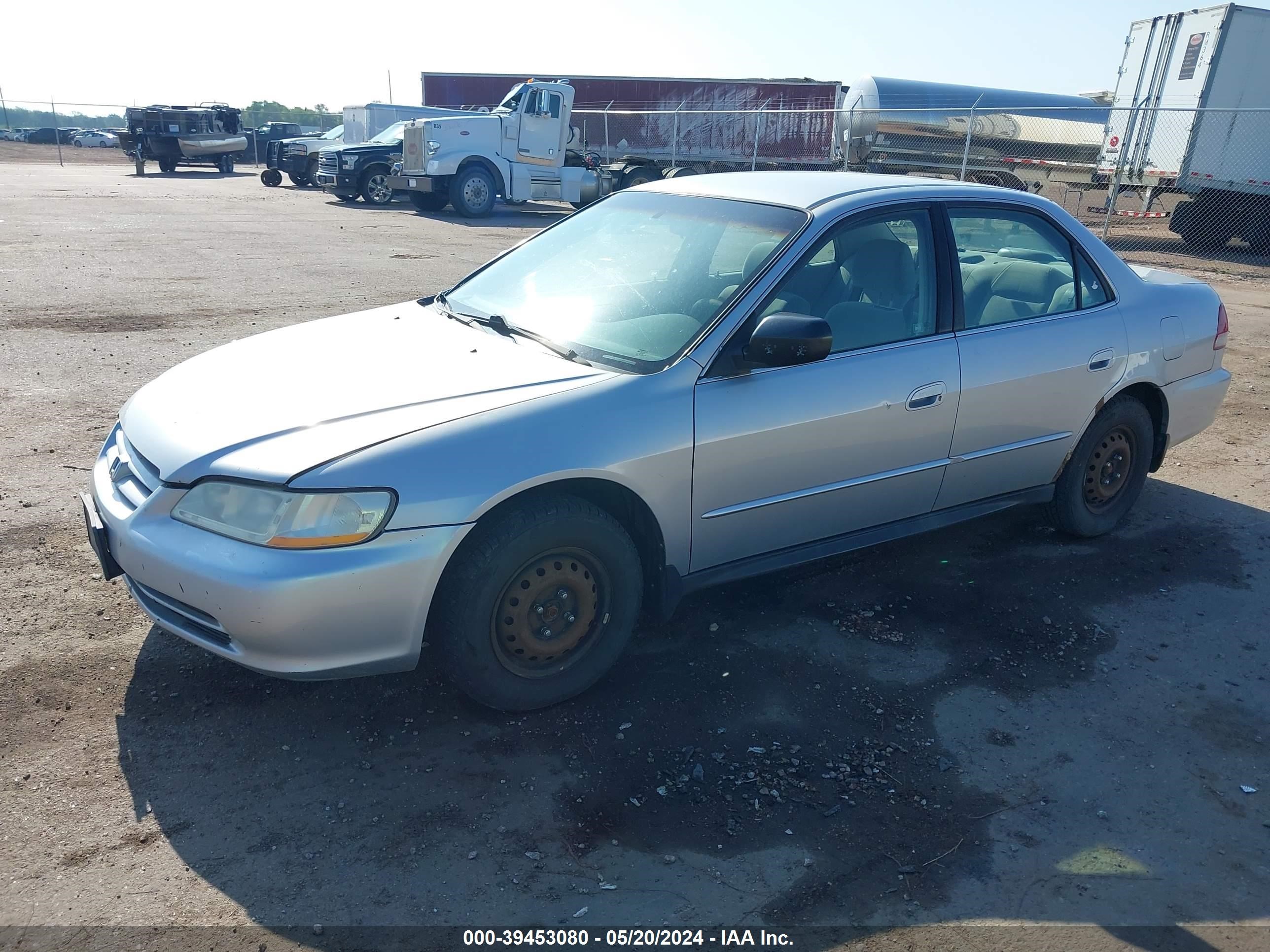 Photo 1 VIN: 1HGCF86642A090533 - HONDA ACCORD 