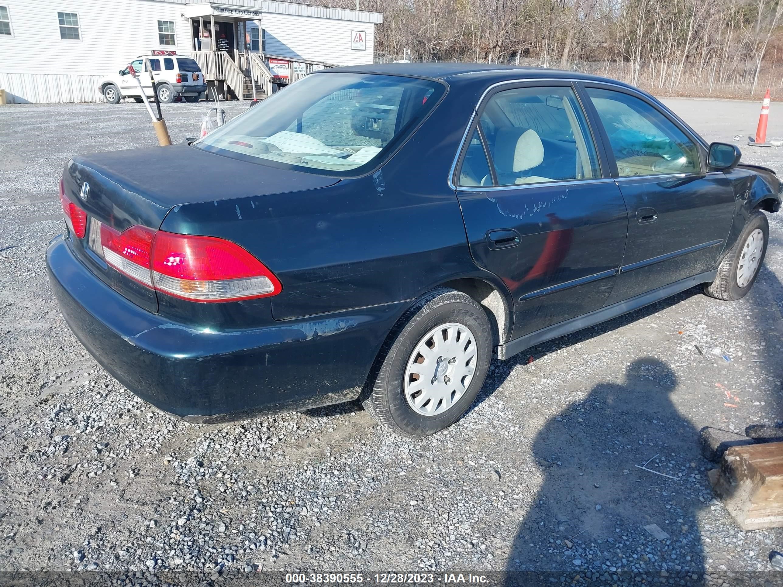 Photo 3 VIN: 1HGCF86661A080892 - HONDA ACCORD 