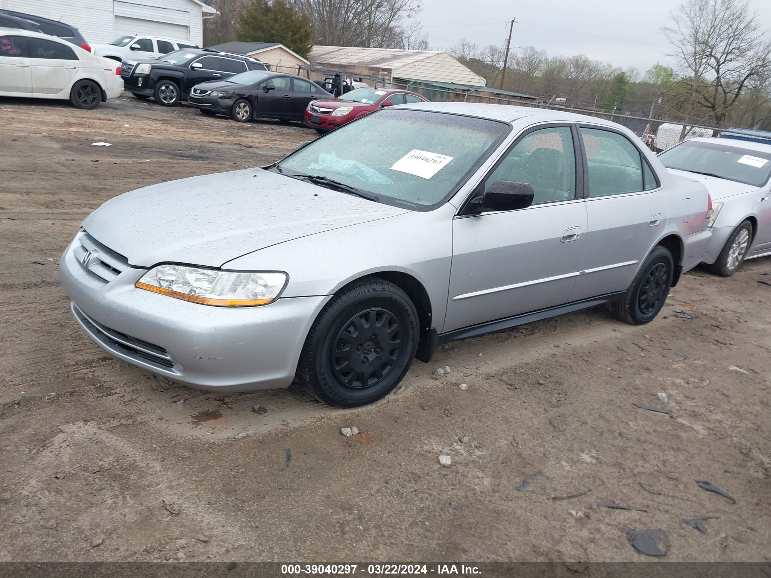 Photo 1 VIN: 1HGCF86662A081820 - HONDA ACCORD 