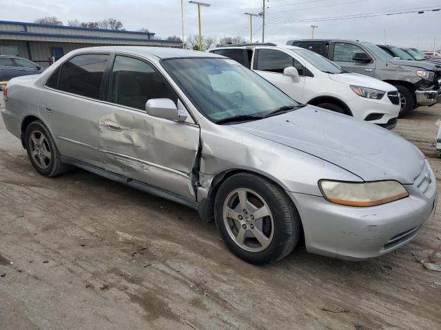 Photo 3 VIN: 1HGCG16402A059167 - HONDA ACCORD 