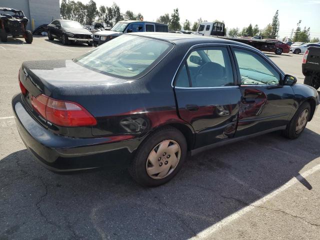 Photo 2 VIN: 1HGCG1642YA050625 - HONDA ACCORD LX 