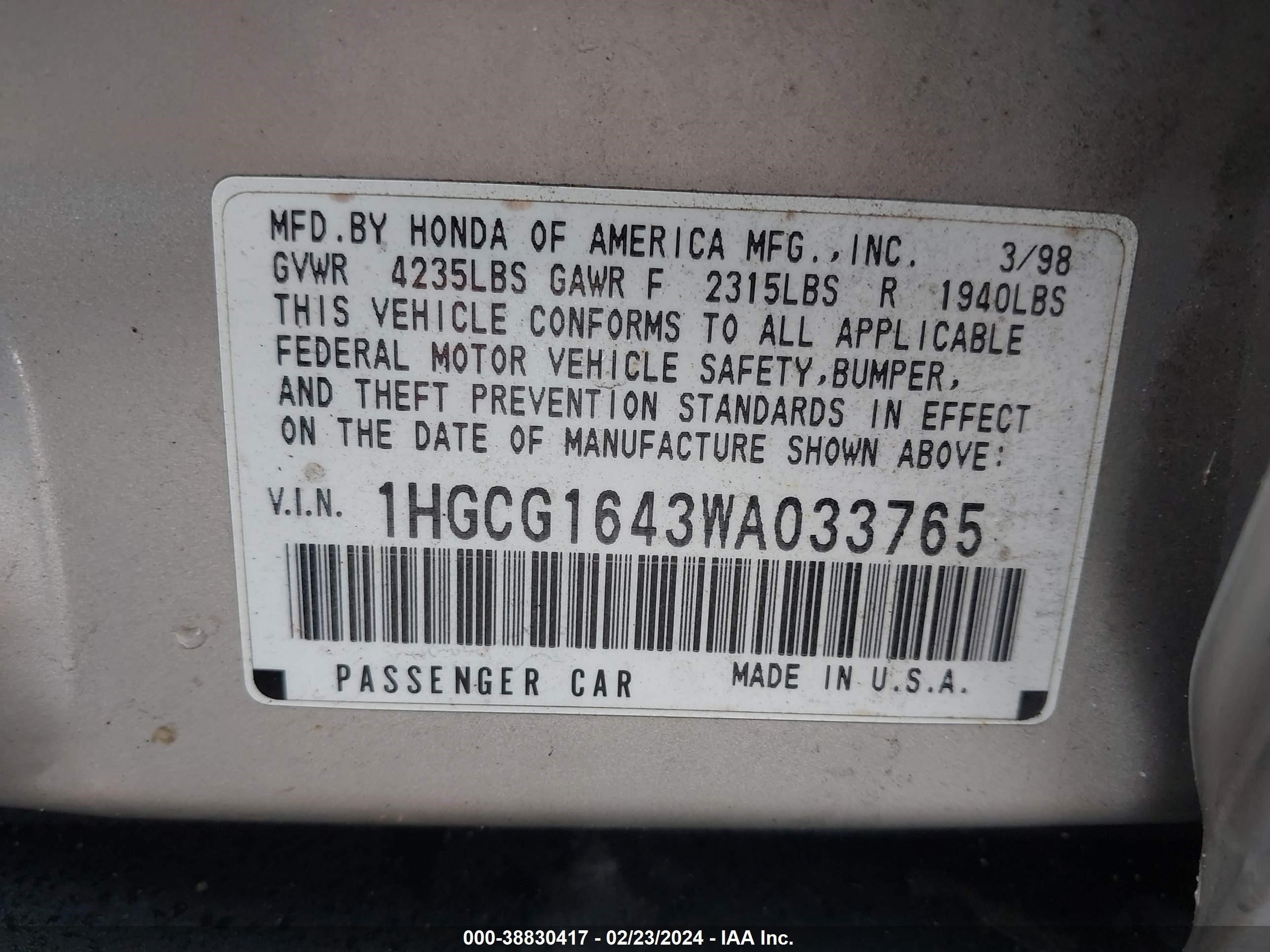 Photo 8 VIN: 1HGCG1643WA033765 - HONDA ACCORD 