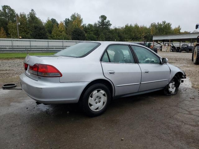 Photo 2 VIN: 1HGCG16441A007538 - HONDA ACCORD LX 