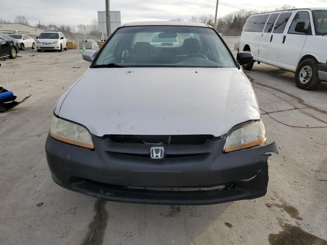 Photo 4 VIN: 1HGCG1644WA016263 - HONDA ACCORD 