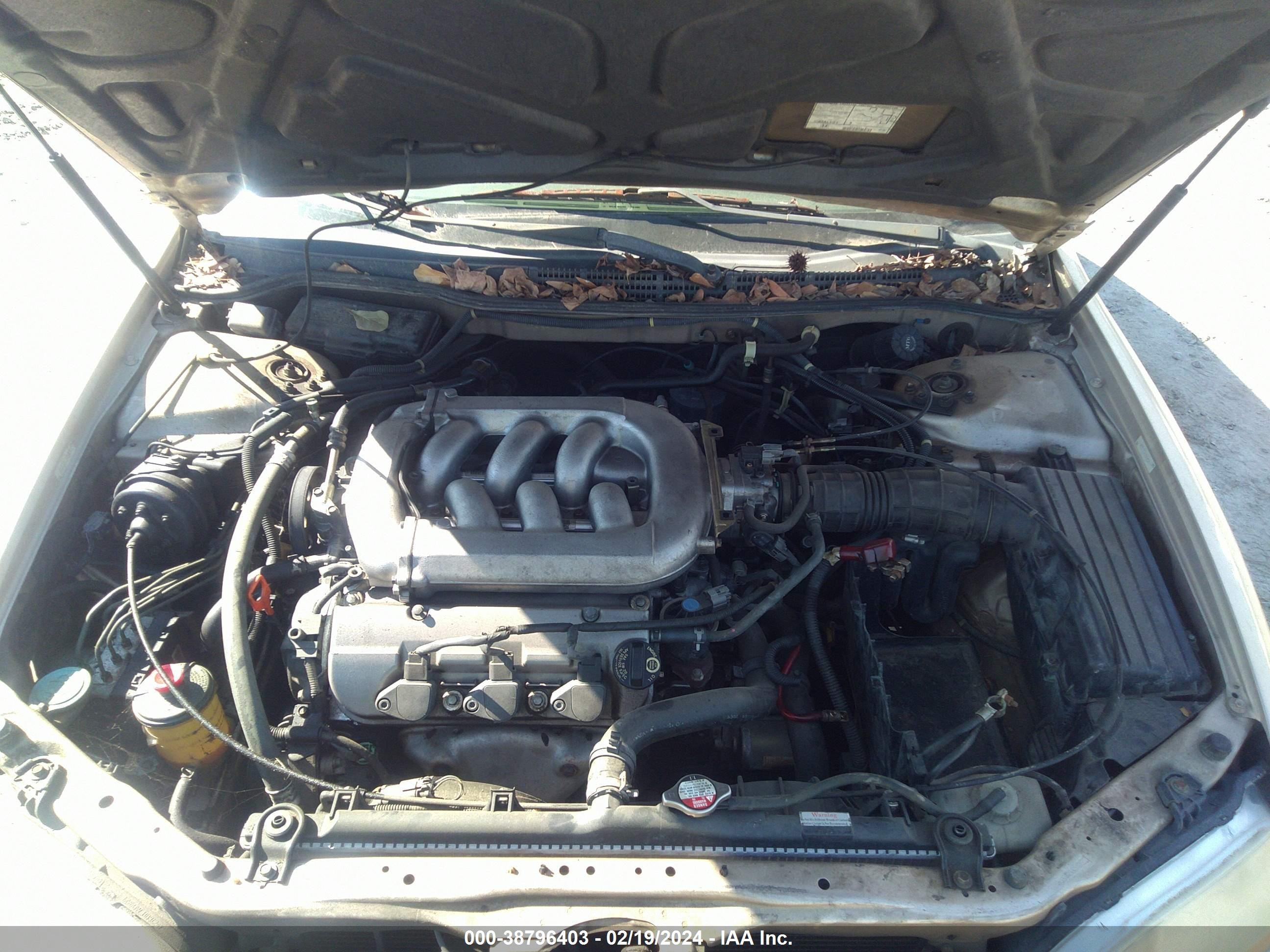 Photo 9 VIN: 1HGCG16451A010187 - HONDA ACCORD 