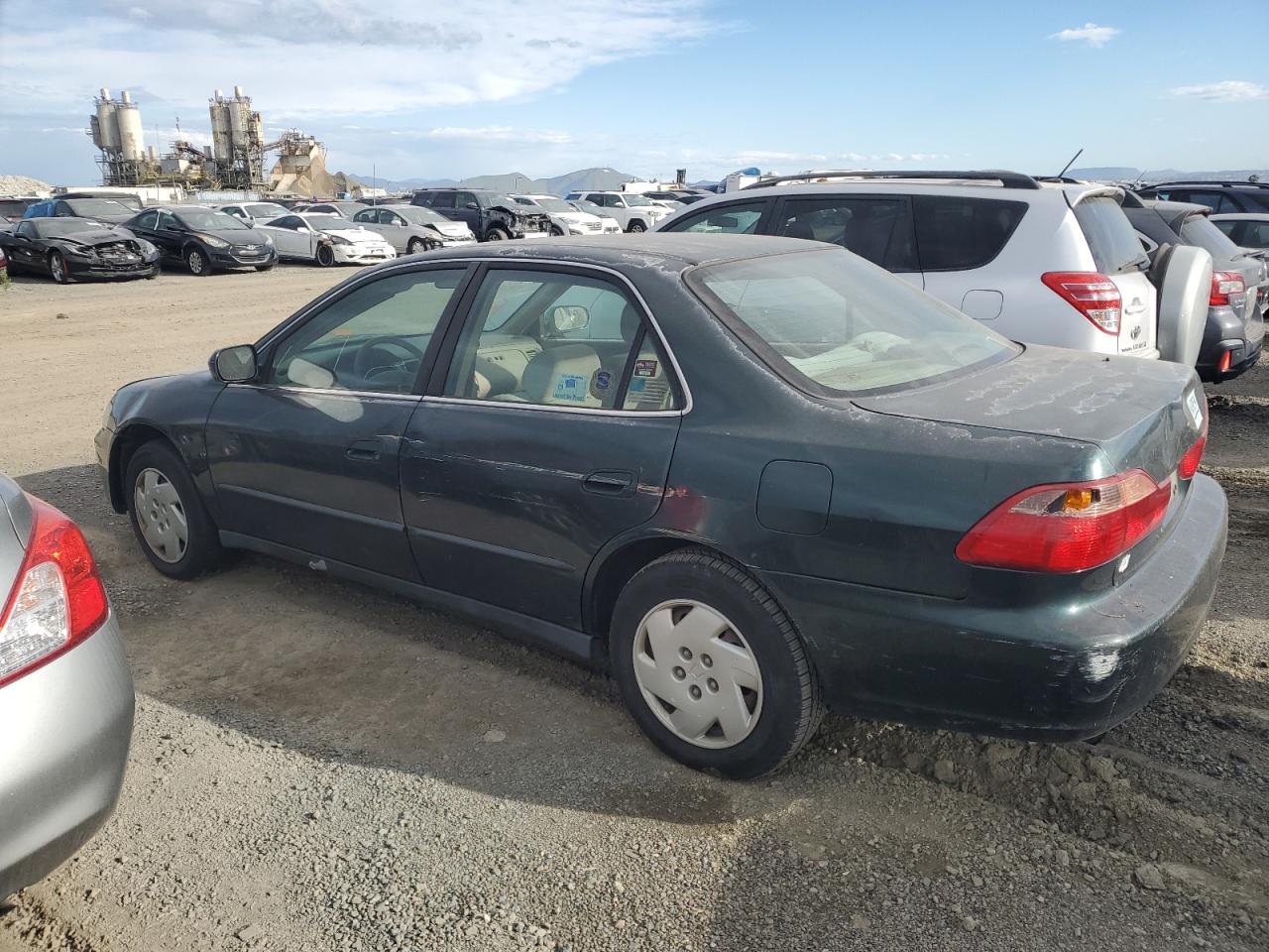 Photo 1 VIN: 1HGCG1645XA000784 - HONDA ACCORD 