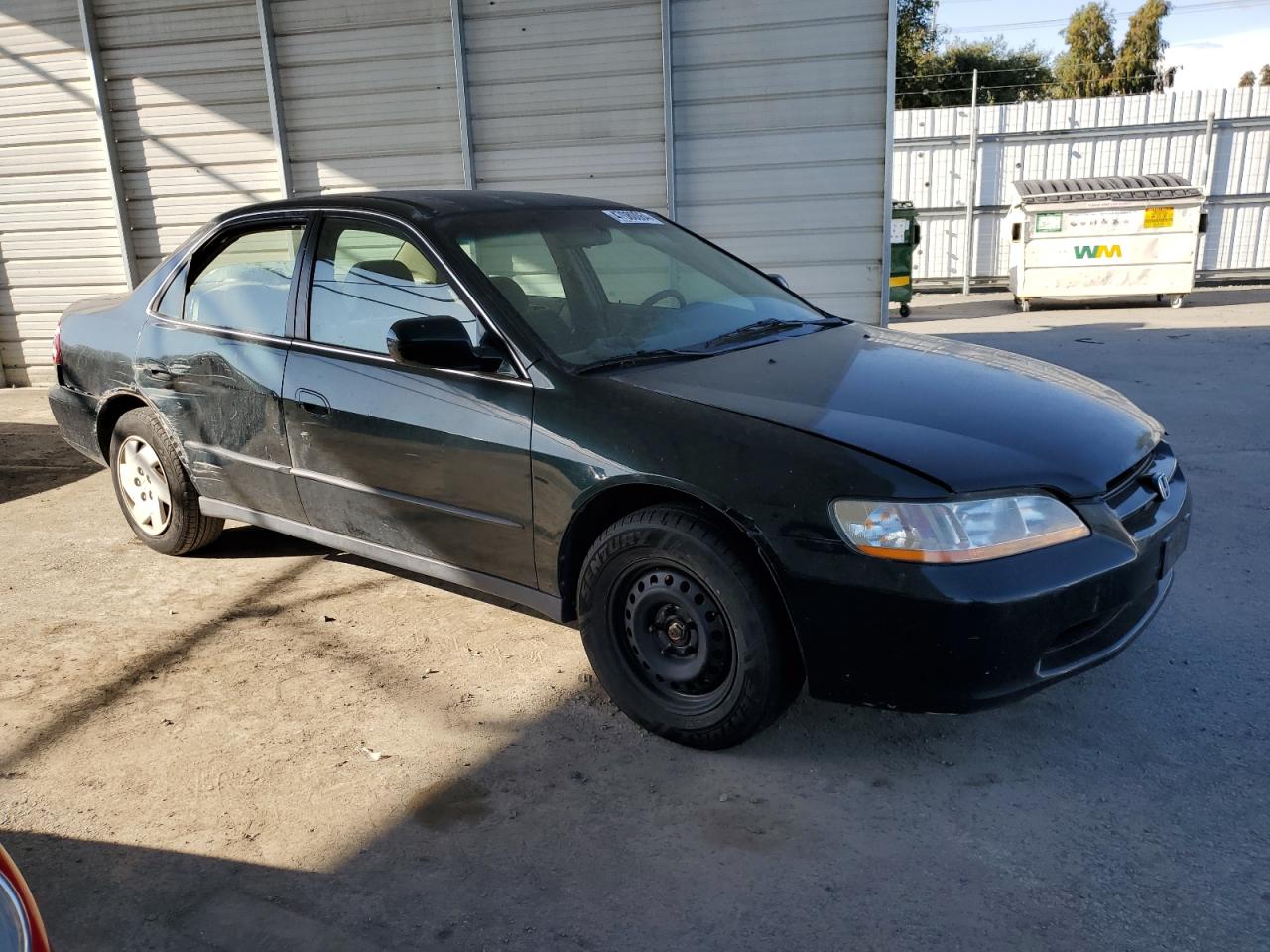 Photo 3 VIN: 1HGCG1645XA000784 - HONDA ACCORD 