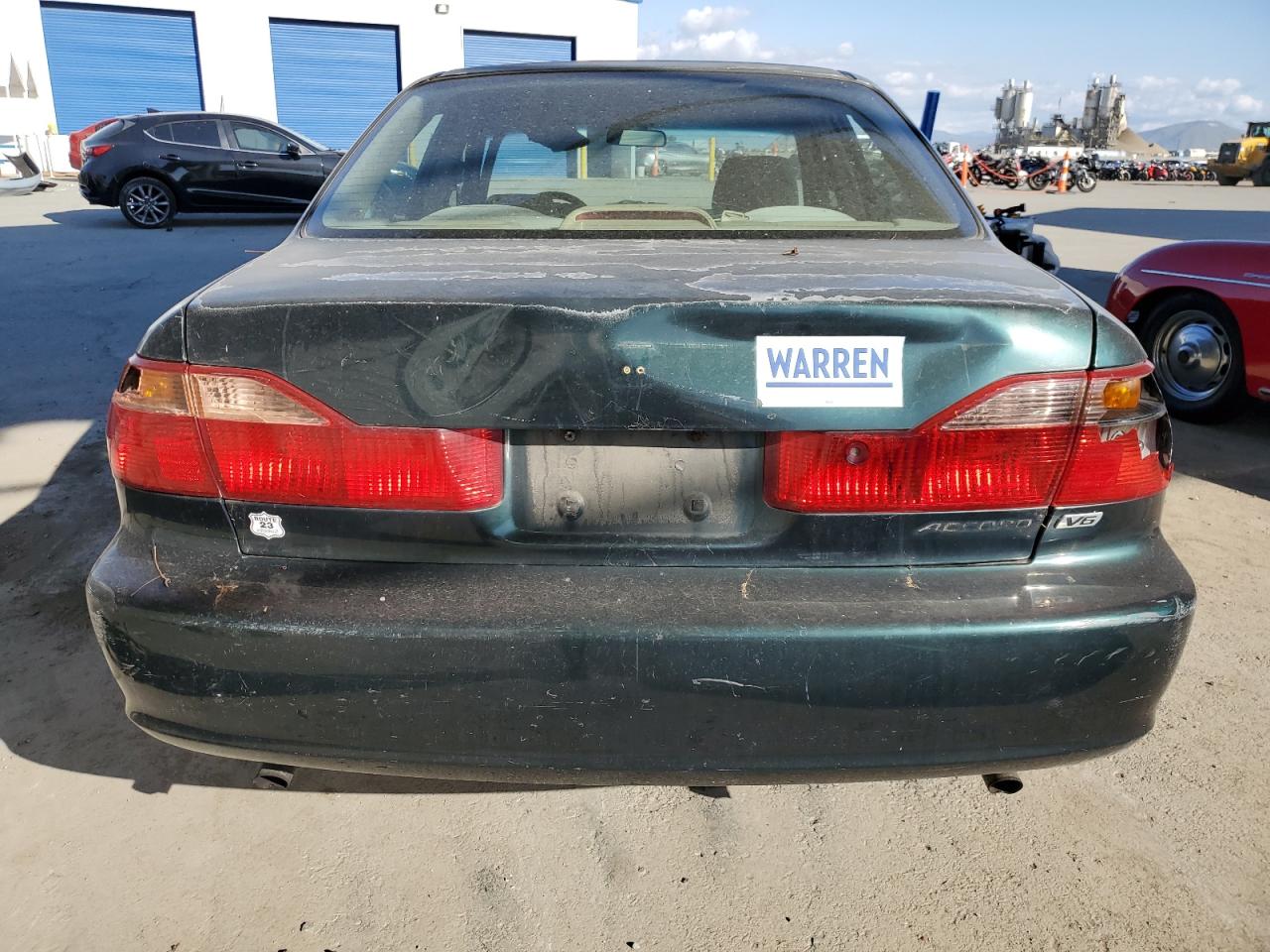 Photo 5 VIN: 1HGCG1645XA000784 - HONDA ACCORD 