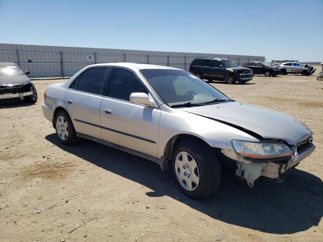 Photo 3 VIN: 1HGCG1647WA013177 - HONDA ACCORD 