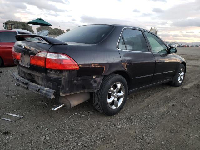 Photo 2 VIN: 1HGCG164XWA023072 - HONDA ACCORD 