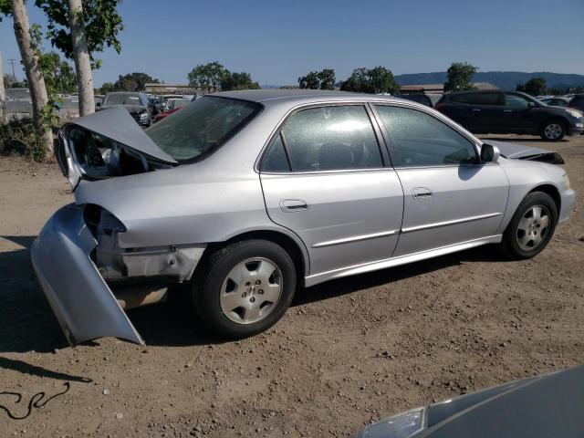 Photo 2 VIN: 1HGCG16501A056003 - HONDA ACCORD 