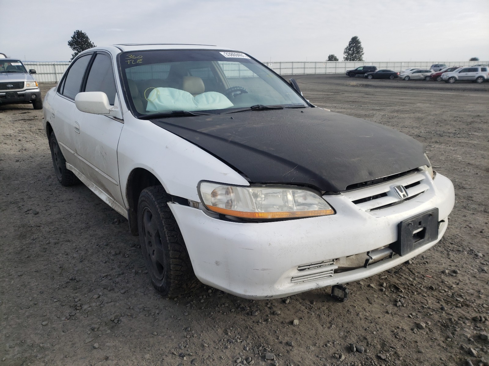 Photo 0 VIN: 1HGCG16502A064863 - HONDA ACCORD EX 