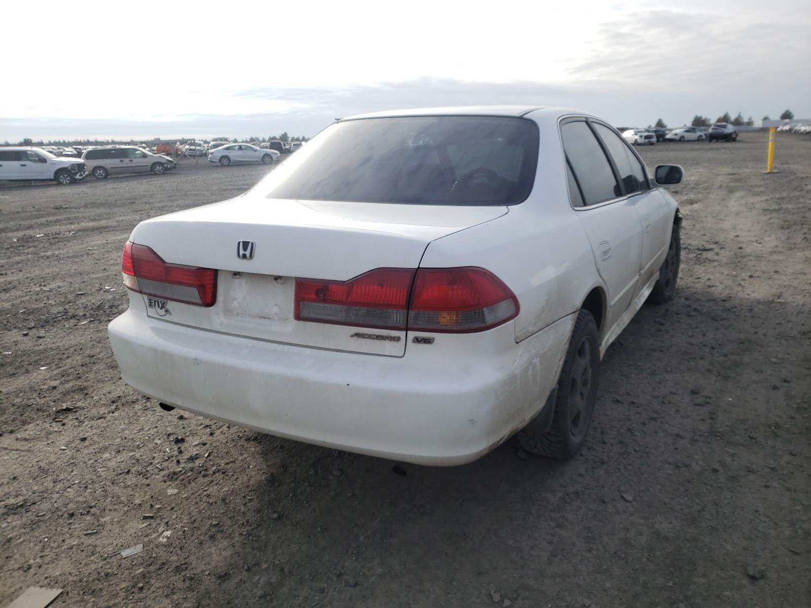 Photo 3 VIN: 1HGCG16502A064863 - HONDA ACCORD EX 