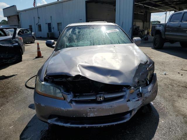 Photo 4 VIN: 1HGCG1650YA055427 - HONDA ACCORD 