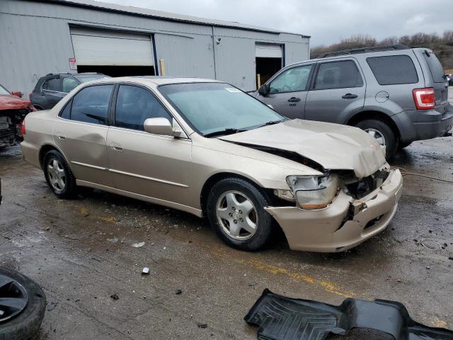 Photo 3 VIN: 1HGCG1650YA090159 - HONDA ACCORD 