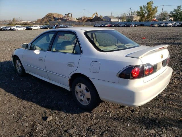 Photo 1 VIN: 1HGCG16511A009174 - HONDA ACCORD EX 